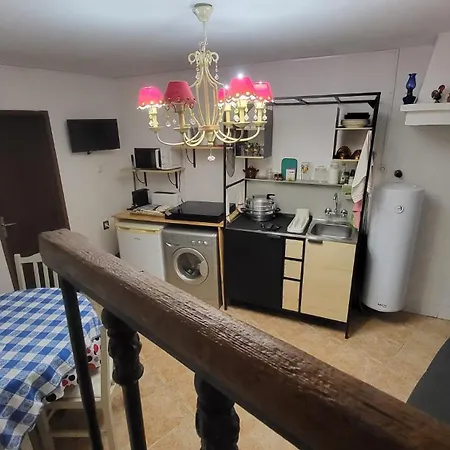 Casa De *
